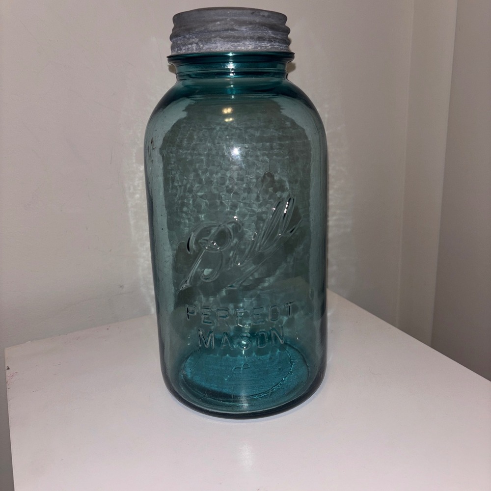 Vintage Ball Mason Jar Aqua Blue Glass Number 8 with Zinc Lid